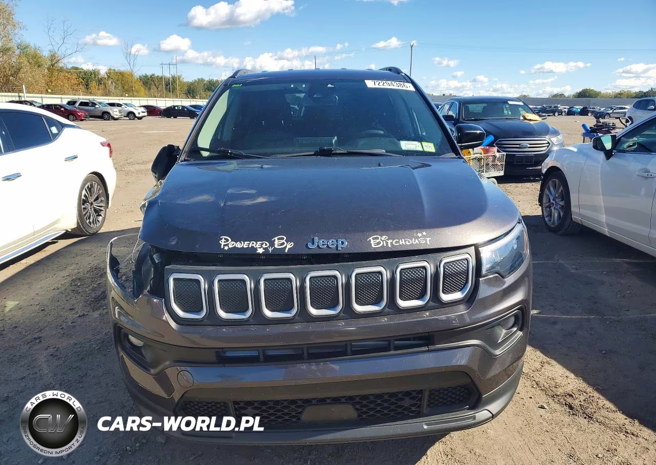 2022 Jeep Compass Latitude VIN:3C4NJDBBXNT124859 - 5