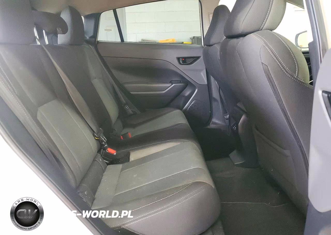 2025 Subaru Crosstrek Premium VIN:JF2GUHDC3S8233687 - 11