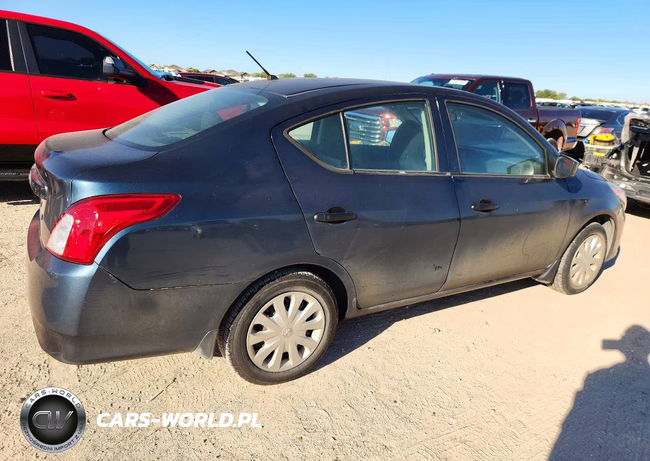 2016 Nissan Versa 1.6 S VIN:3N1CN7AP6GL879152 - 3