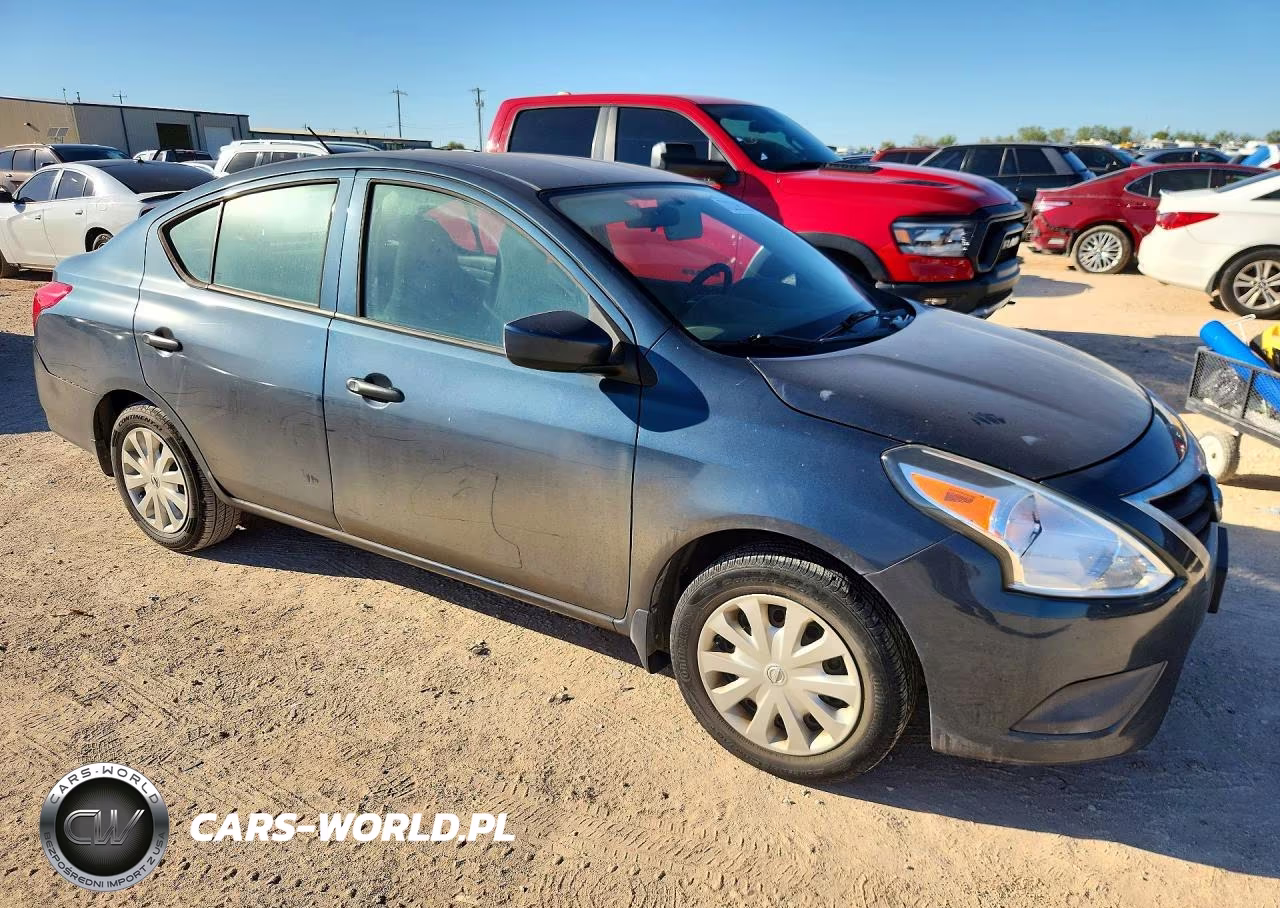 2016 Nissan Versa 1.6 S VIN:3N1CN7AP6GL879152 - 4