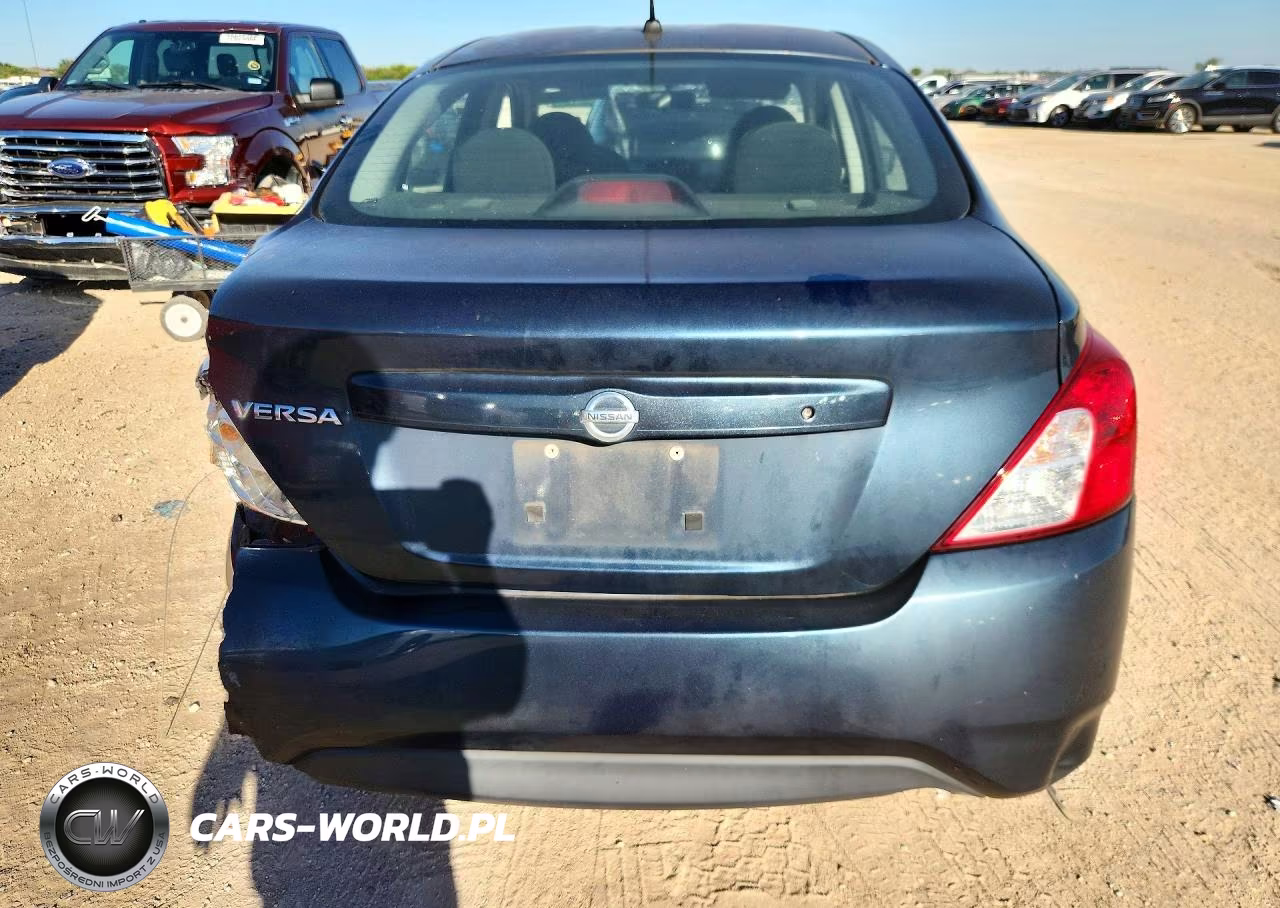 2016 Nissan Versa 1.6 S VIN:3N1CN7AP6GL879152 - 6