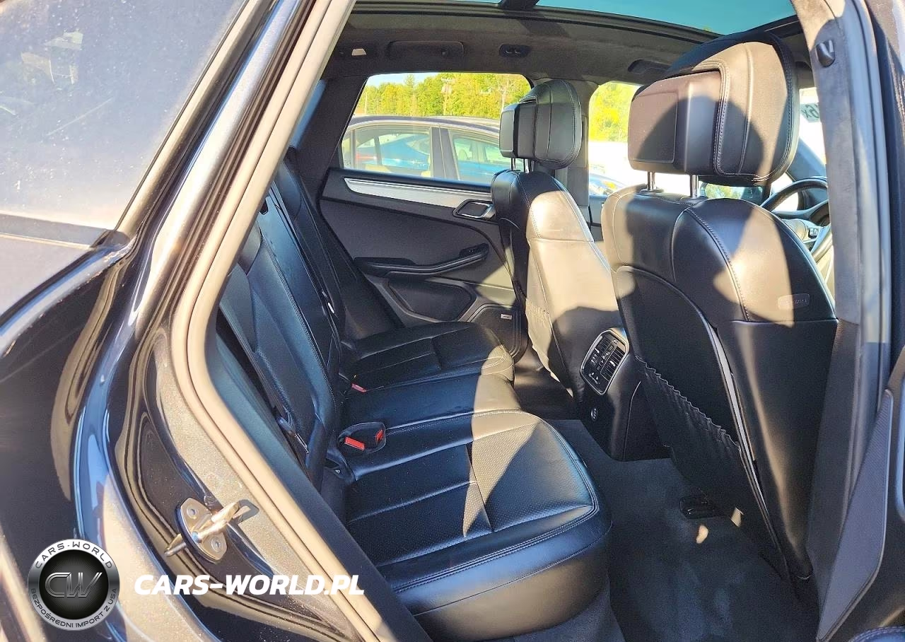 2018 Porsche Macan Turbo VIN:WP1AF2A5XJLB70860 - 11
