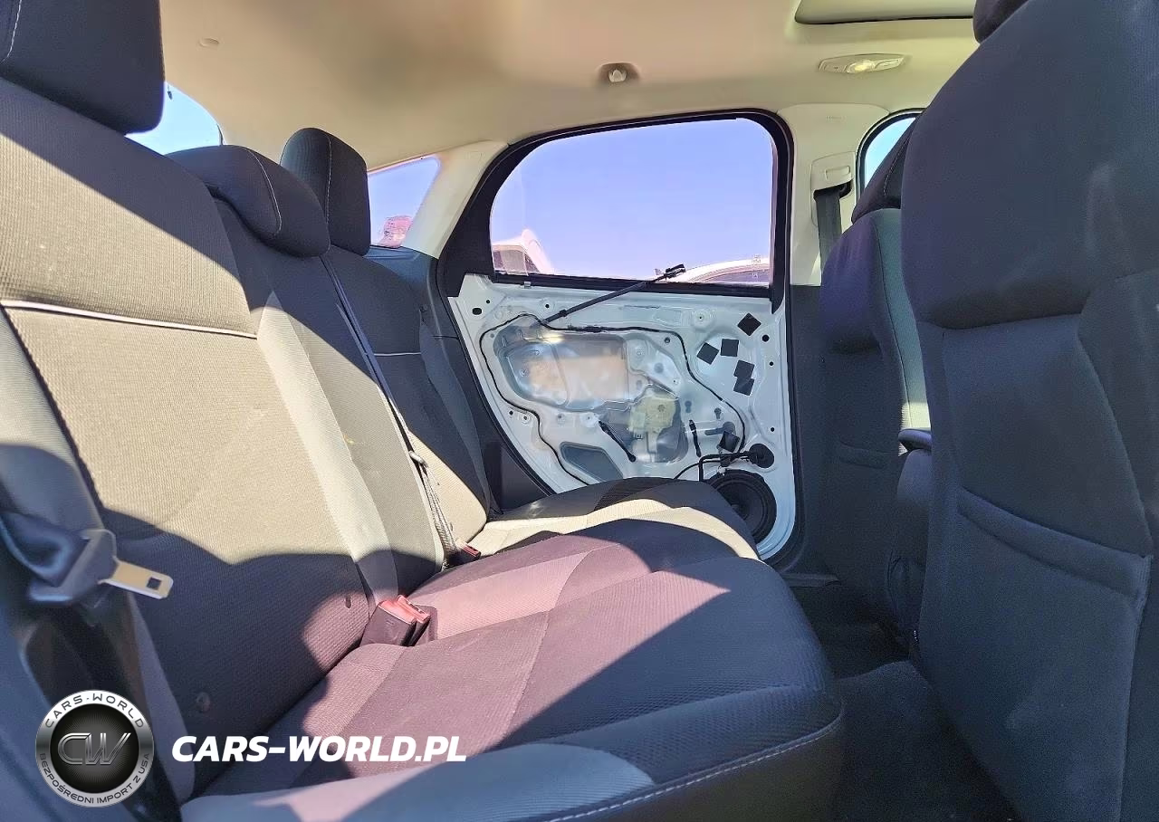 2014 Ford Focus Se VIN:1FADP3K27EL144833 - 10