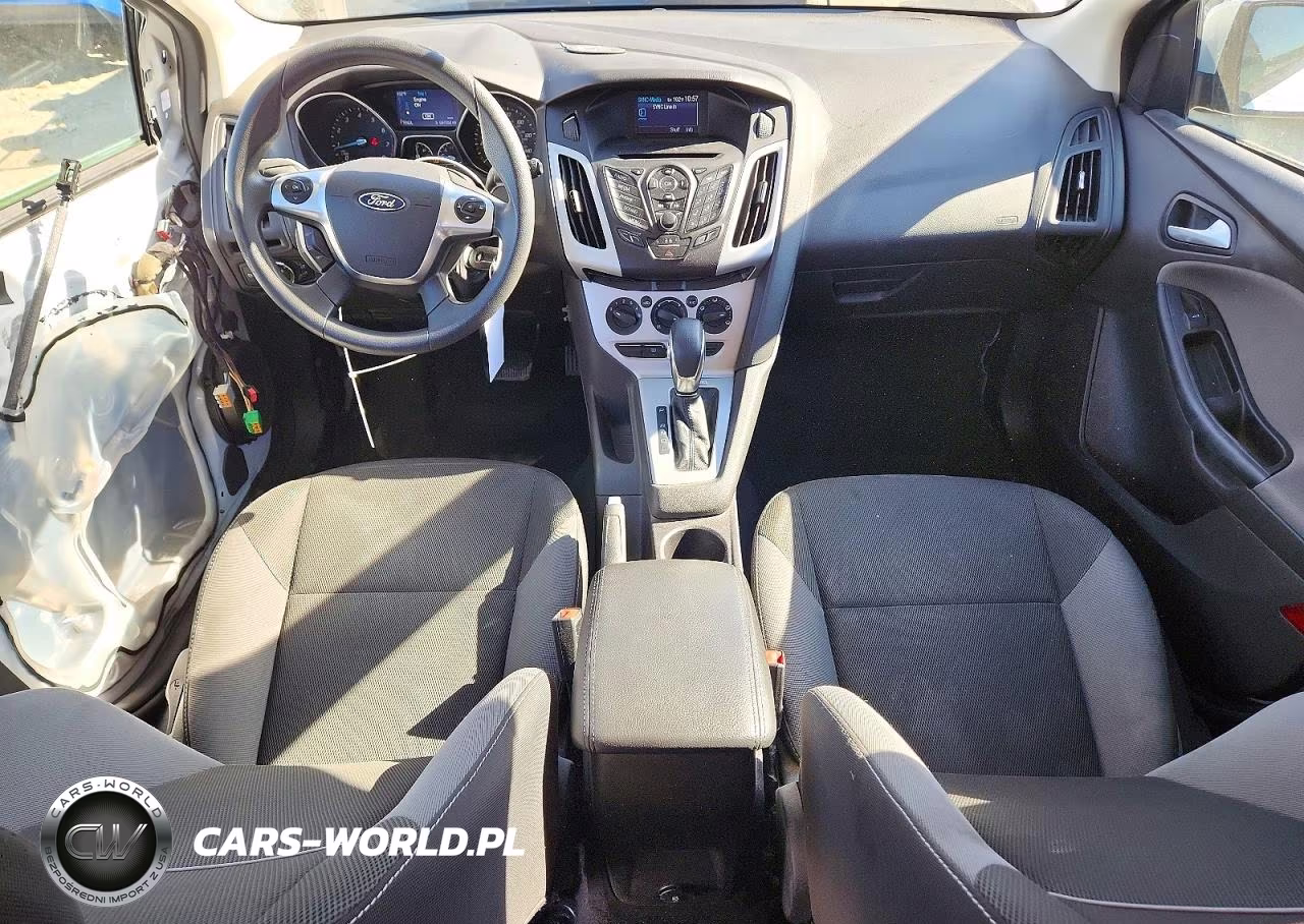 2014 Ford Focus Se VIN:1FADP3K27EL144833 - 8