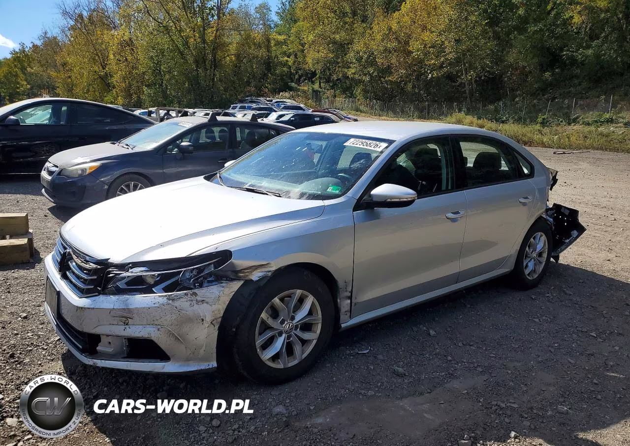 2018 Volkswagen Passat S VIN:1VWAA7A38JC011053 - 1
