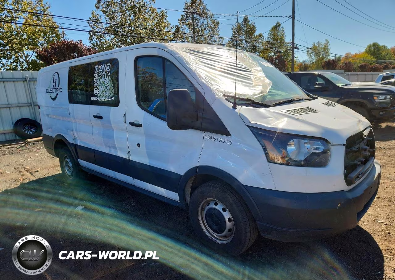 2018 Ford Transit 250 Delivery Van VIN:1FTYR1ZG8JKA08870 - 4