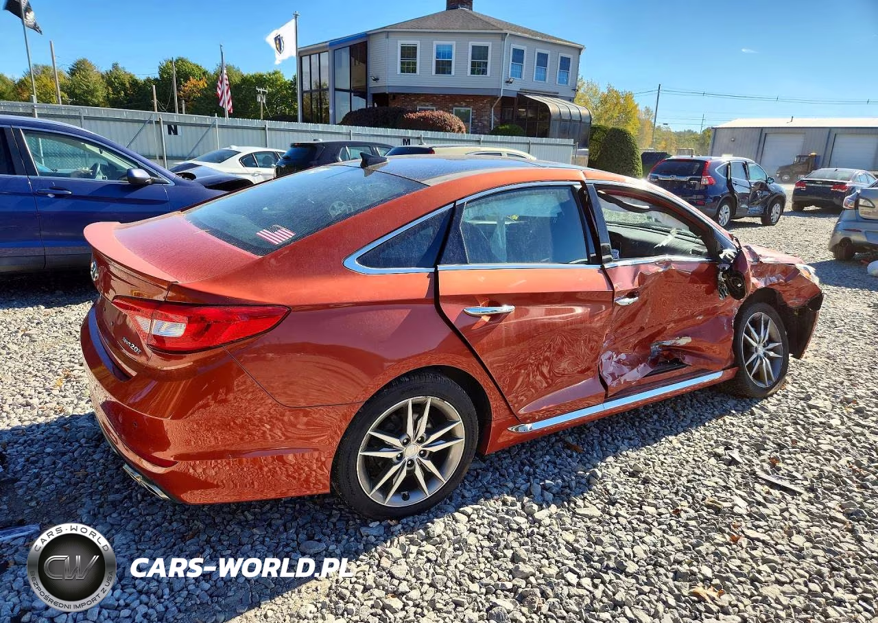2015 Hyundai Sonata Sport 2.0T VIN:5NPE34AB1FH084894 - 3