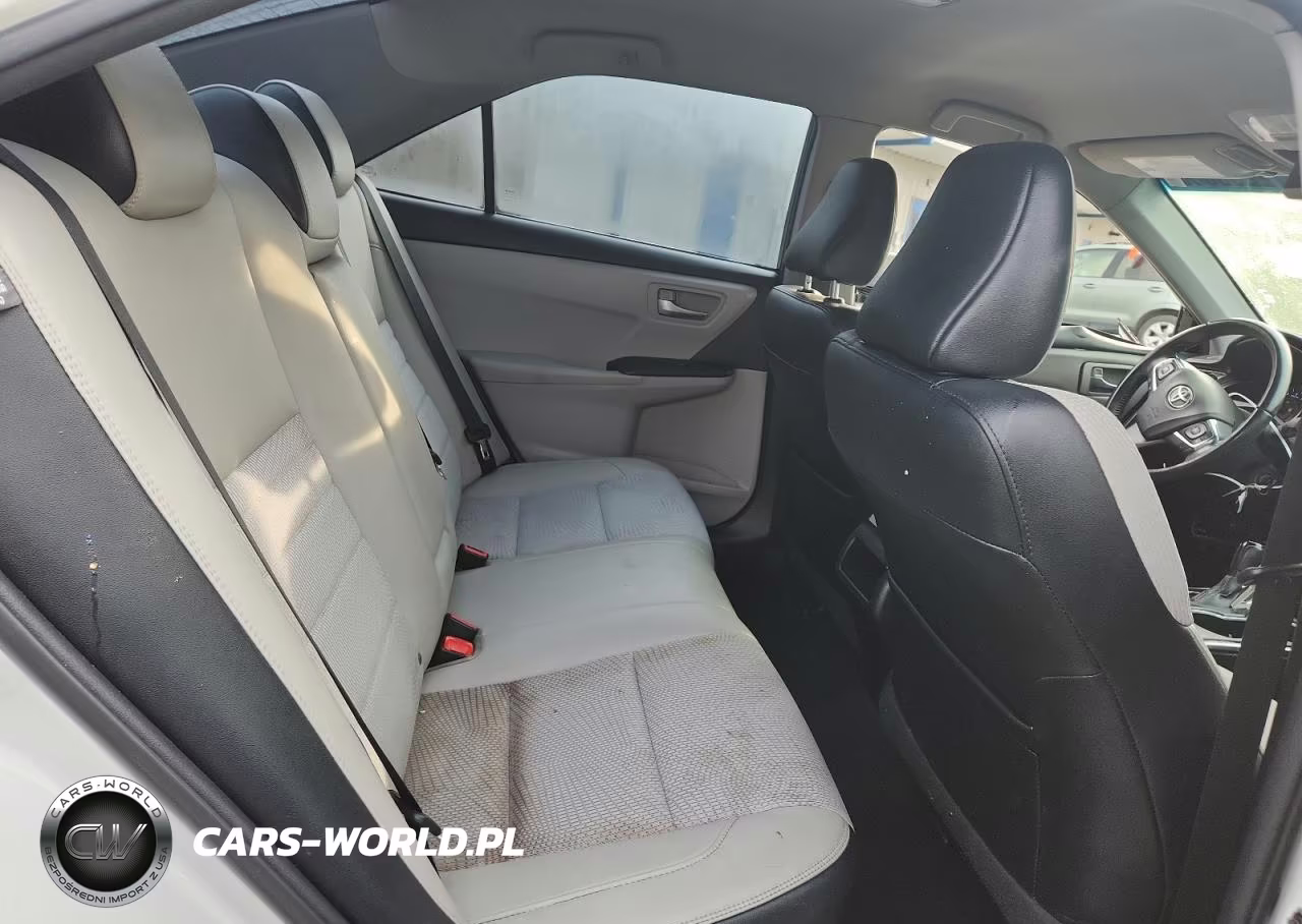 2016 Toyota Camry Se VIN:4T1BF1FK7GU238707 - 10