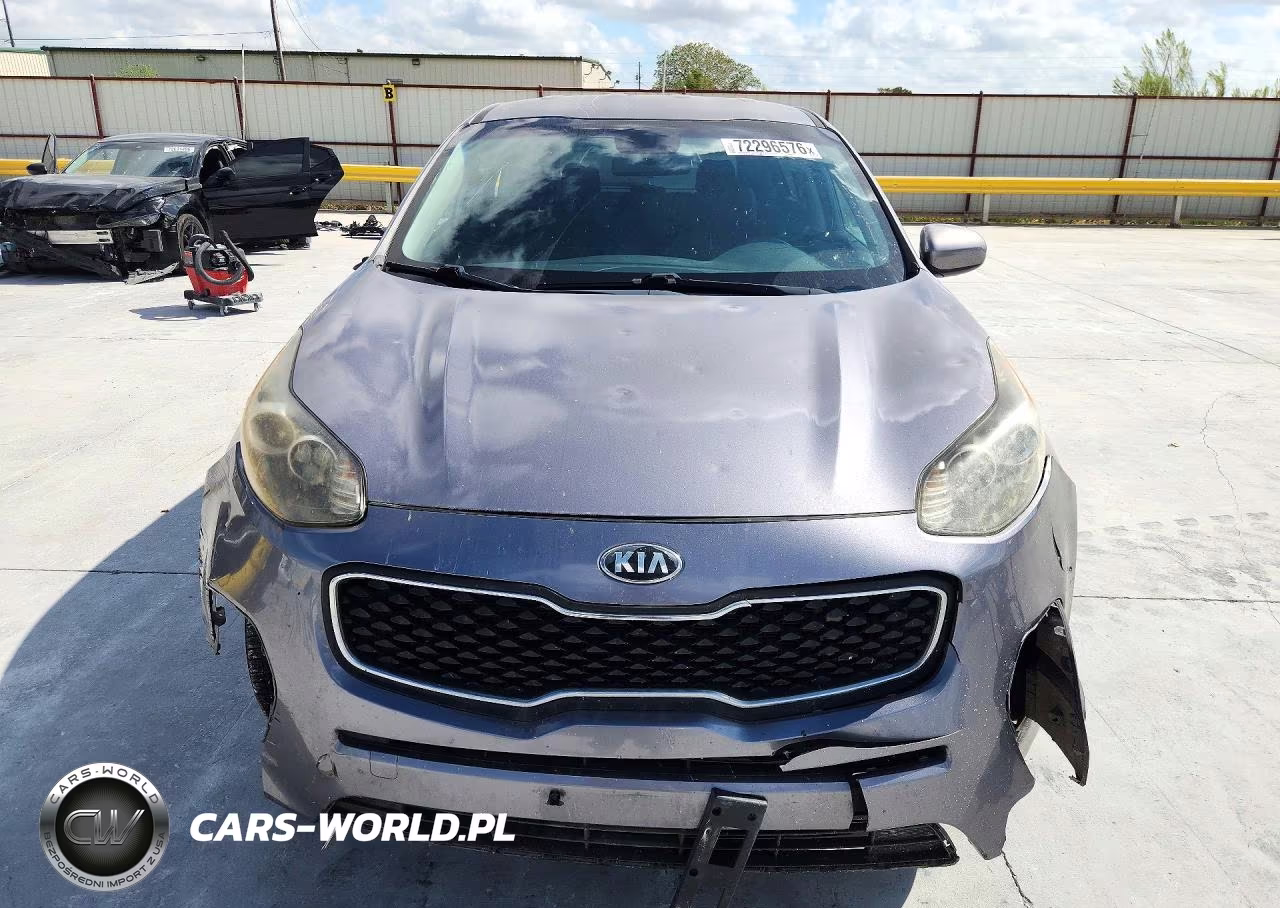 2018 Kia Sportage Lx VIN:KNDPM3AC9J7370014 - 5