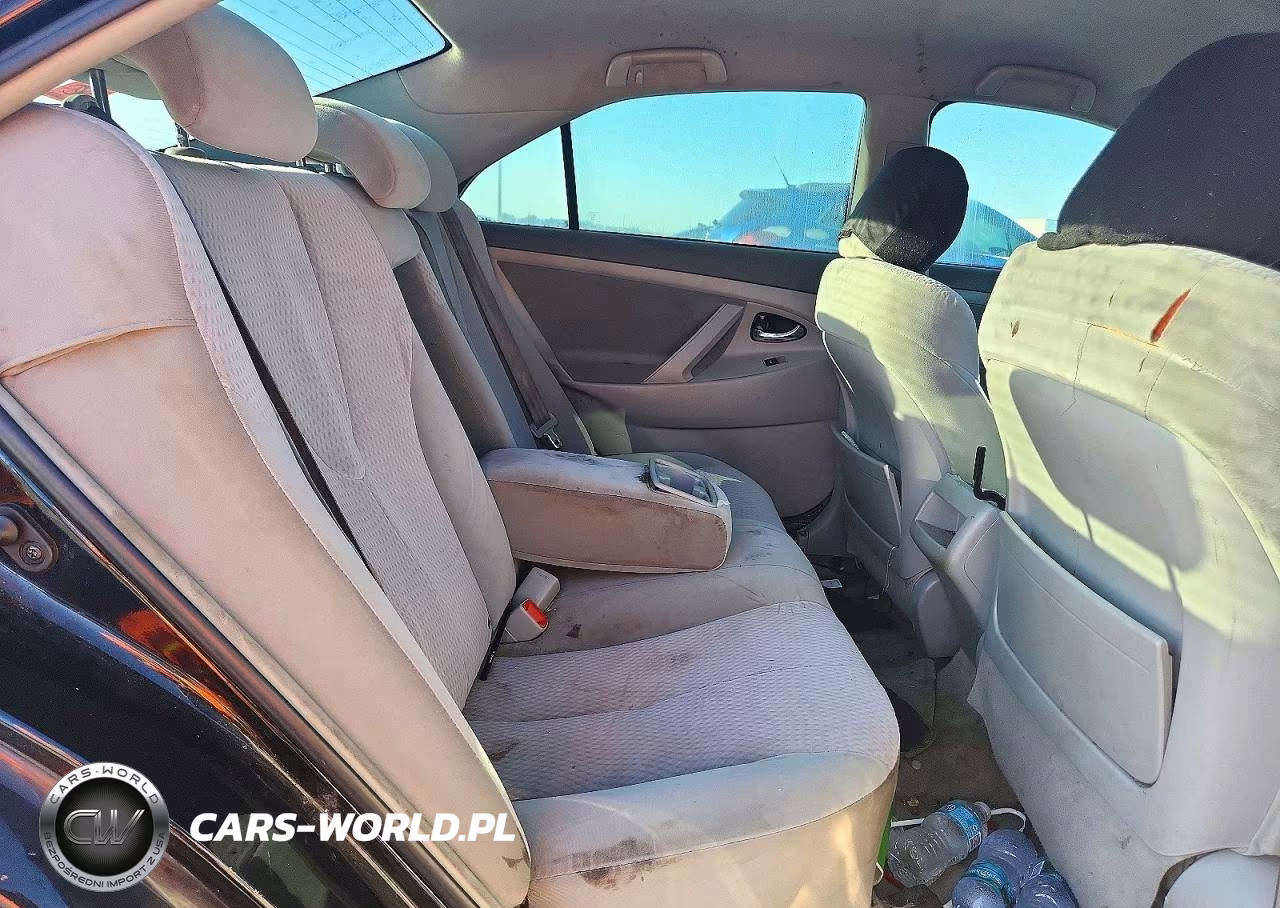 2010 Toyota Camry Base VIN:4T1BF3EKXAU036268 - 10