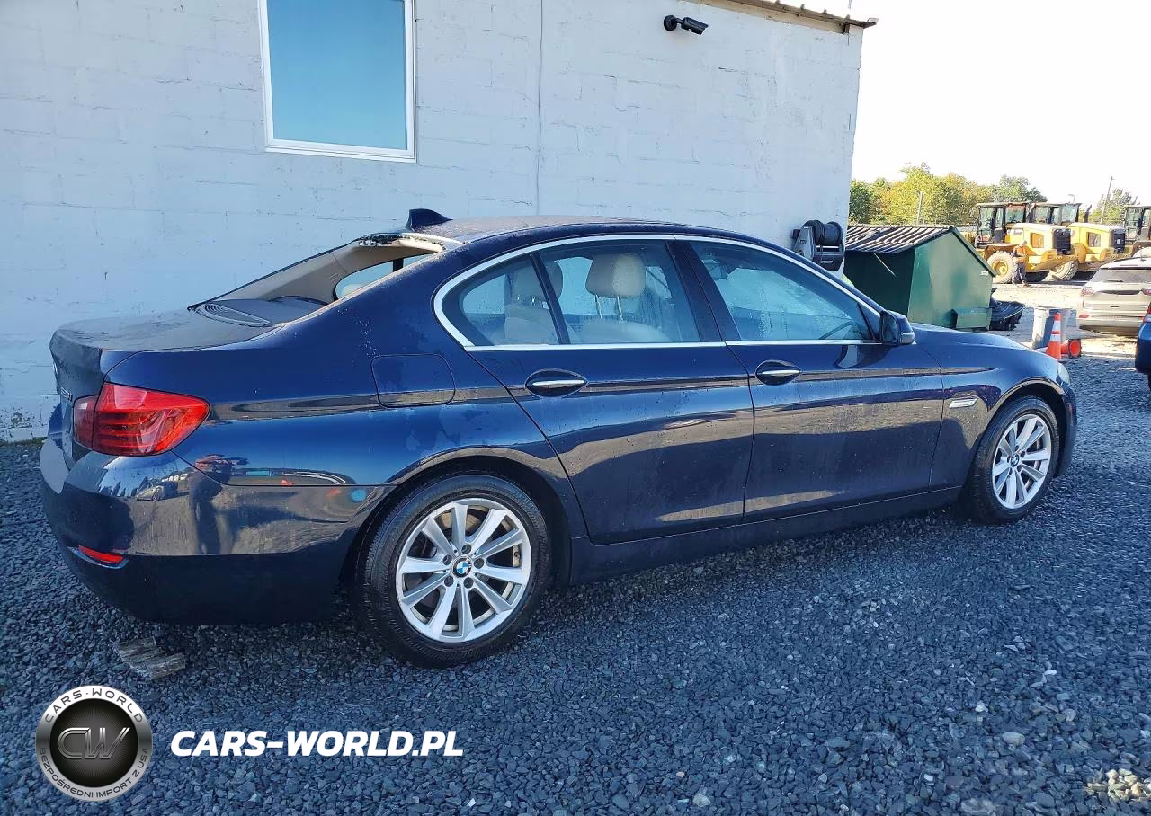 2016 BMW 528 Xi VIN:WBA5A7C5XGG643215 - 3