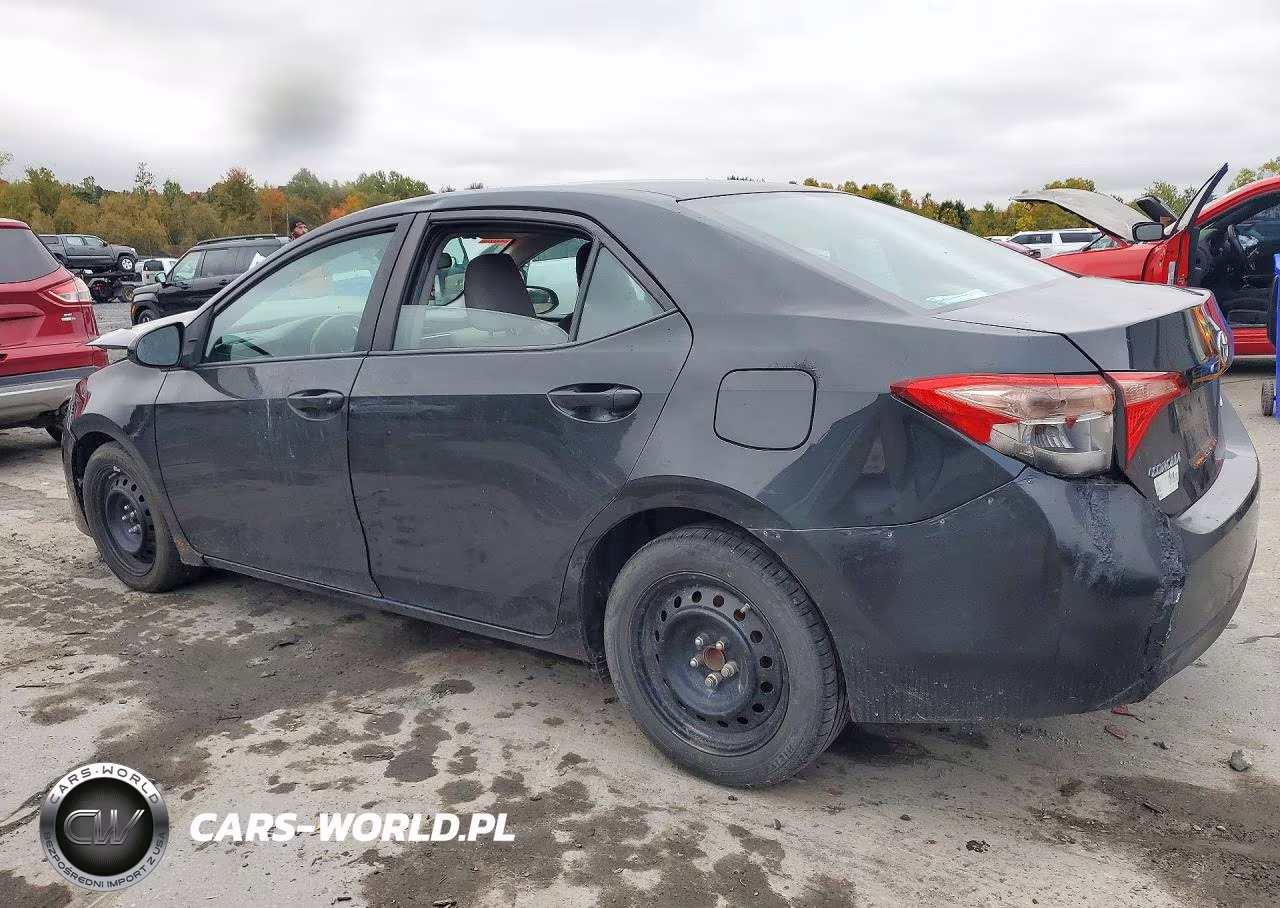 2018 Toyota Corolla Le VIN:2T1BURHE4JC067726 - 2