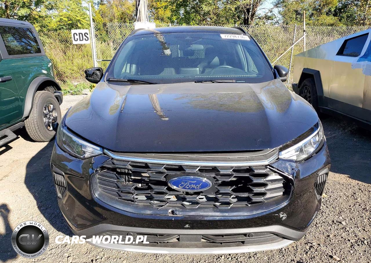2025 Ford Escape St Line VIN:1FMCU9MN5SUA90684 - 5