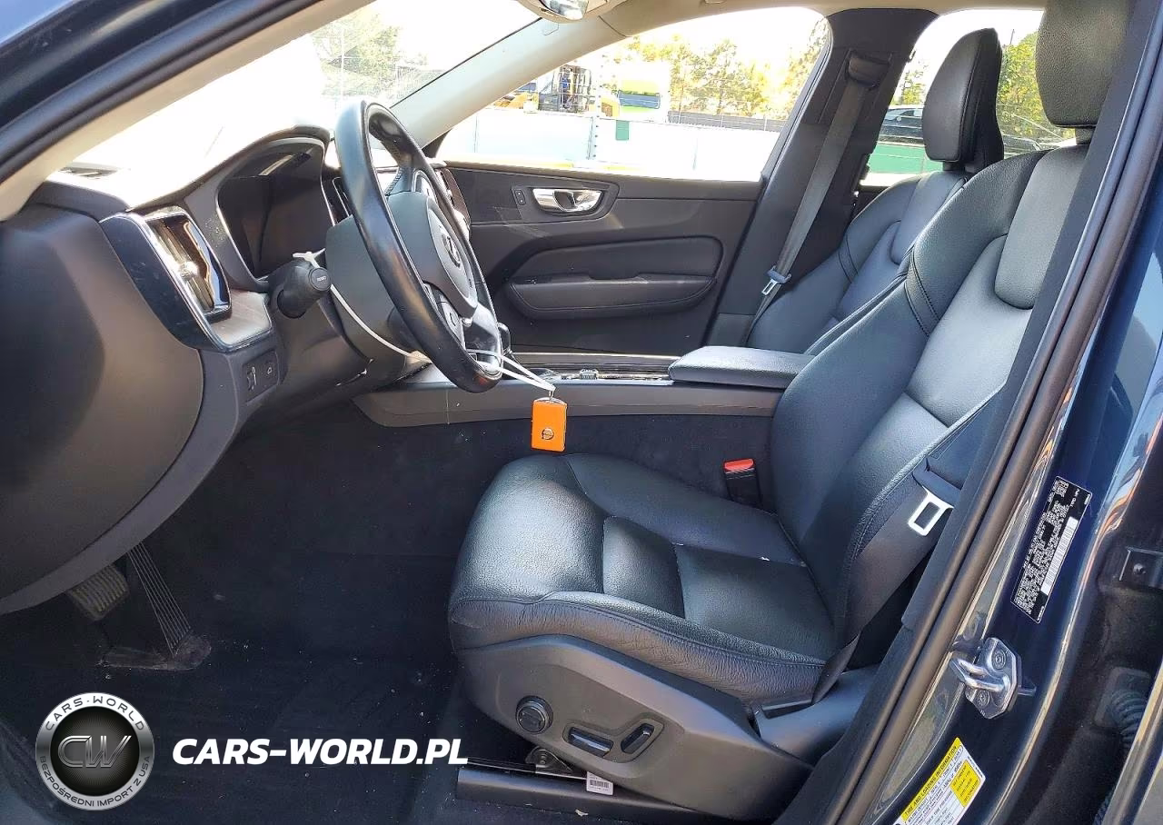 2021 Volvo Xc60 T6 Momentum VIN:YV4A22RK1M1685184 - 7