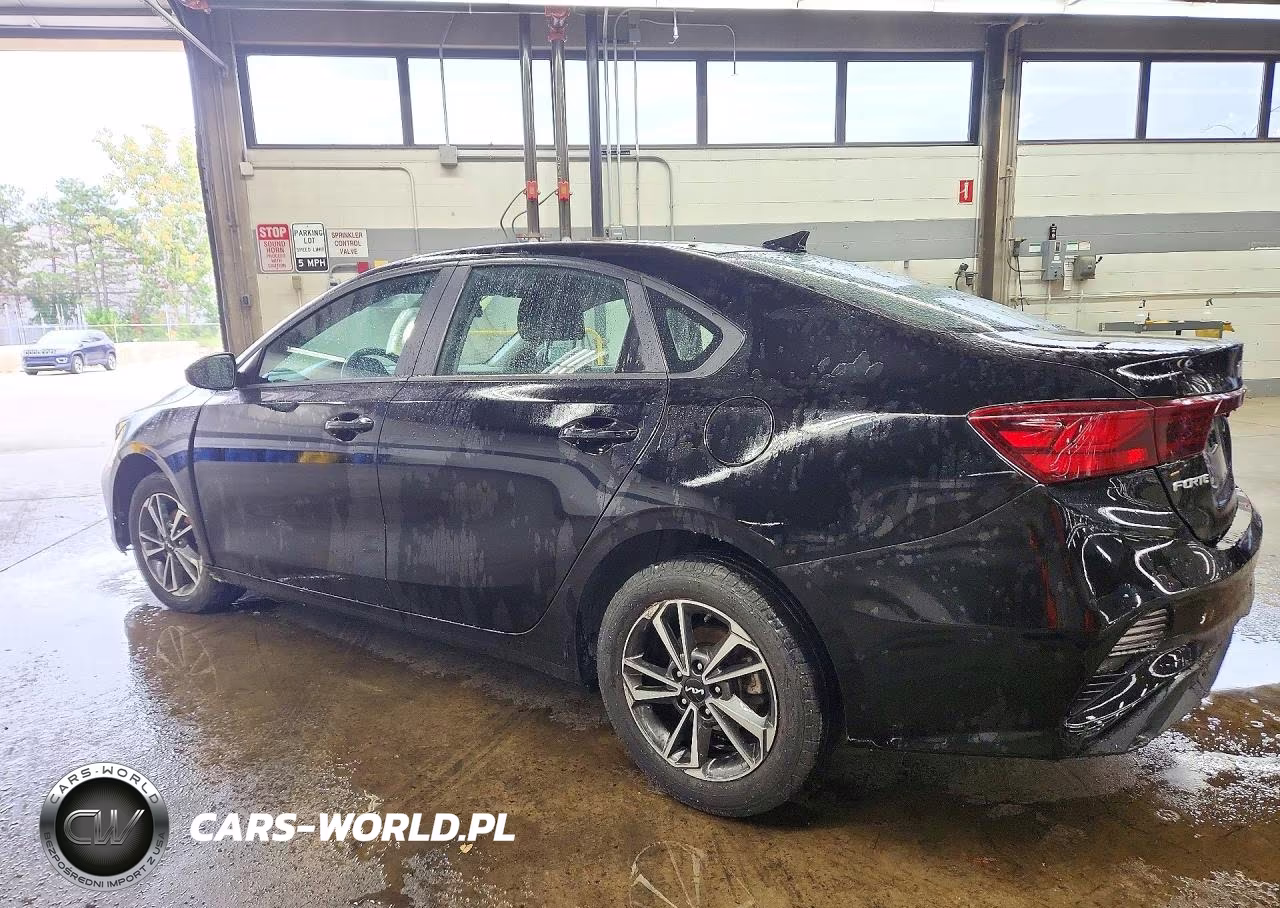 2023 Kia Forte Lxs VIN:3KPF24AD6PE529516 - 2