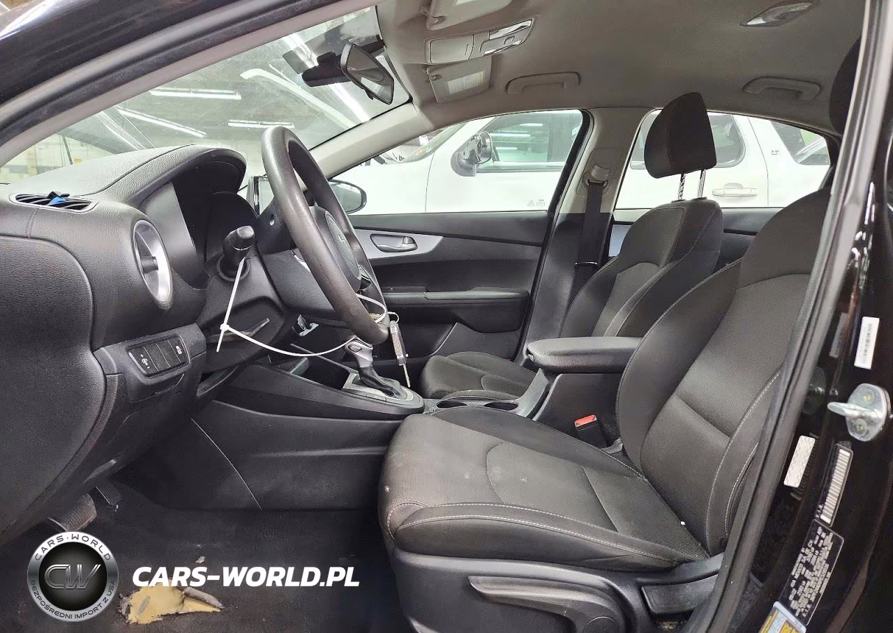 2023 Kia Forte Lxs VIN:3KPF24AD6PE529516 - 7