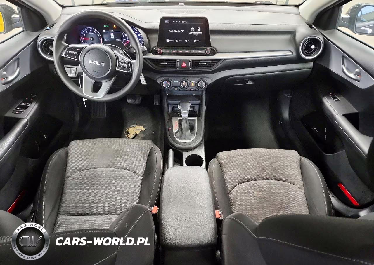 2023 Kia Forte Lxs VIN:3KPF24AD6PE529516 - 8