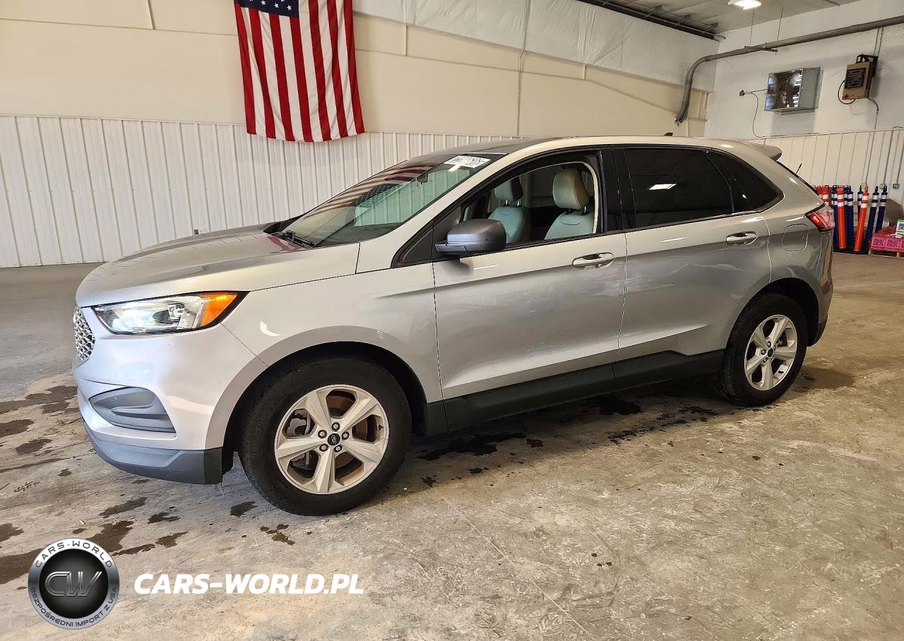 2023 Ford Edge Se