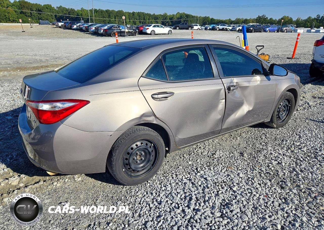 2016 Toyota Corolla Le VIN:2T1BURHE4GC657692 - 3