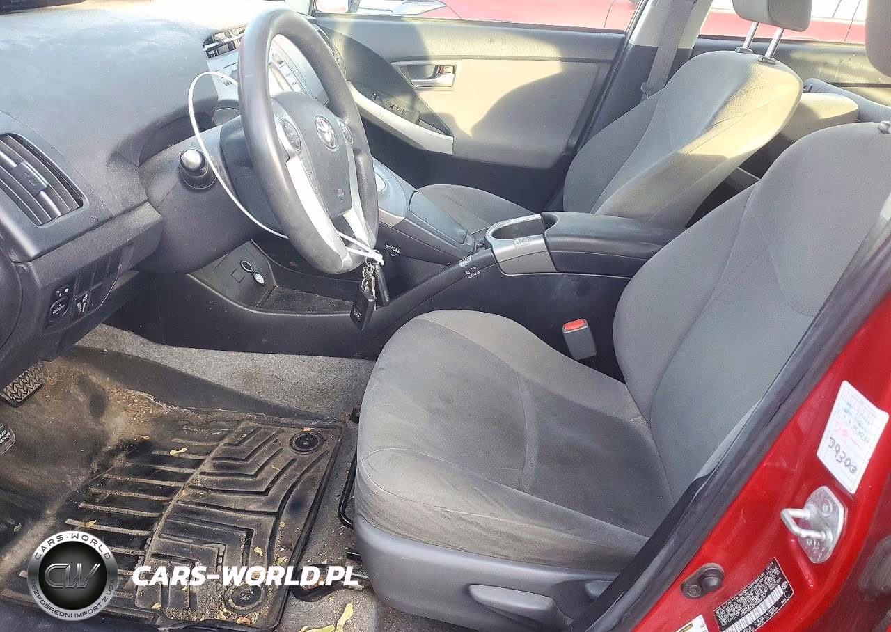 2015 Toyota Prius Two VIN:JTDKN3DU8F0434751 - 7