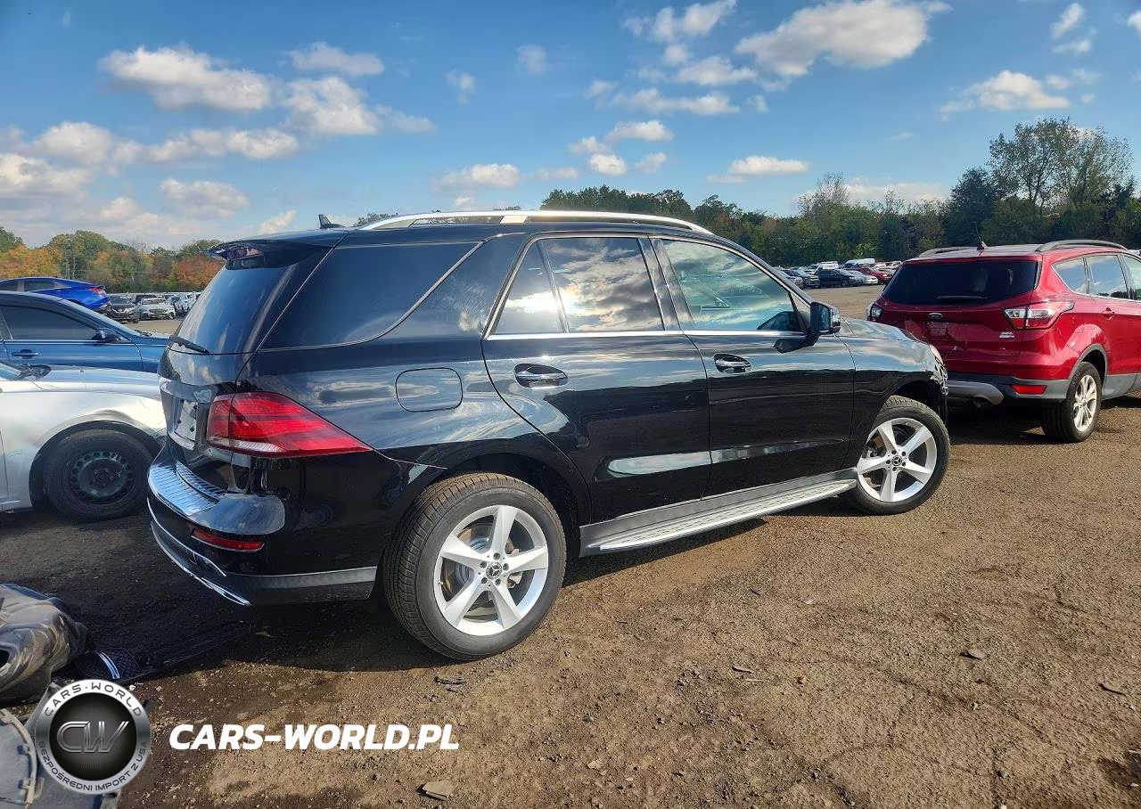 2018 Mercedes-Benz Gle 350 4Matic VIN:4JGDA5HB1JB015576 - 3