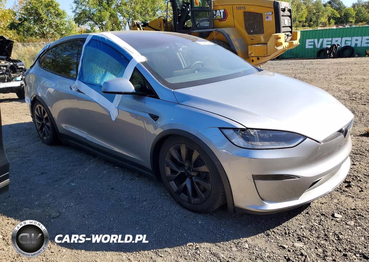 2025 Tesla Model X VIN:7SAXCBE50SF469862 - 4