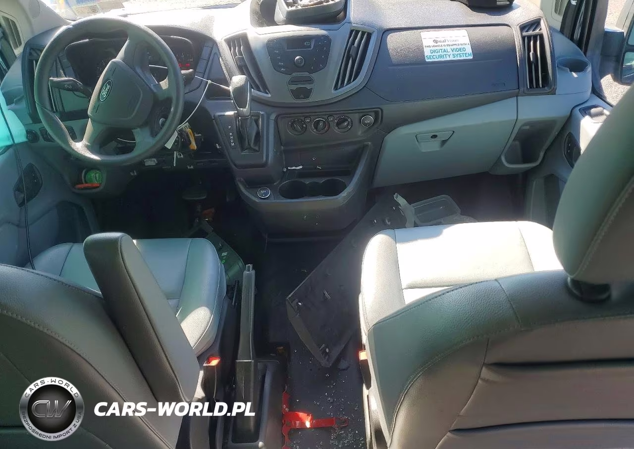 2018 Ford Transit VIN:1FMZK1ZM5JKA74769 - 8