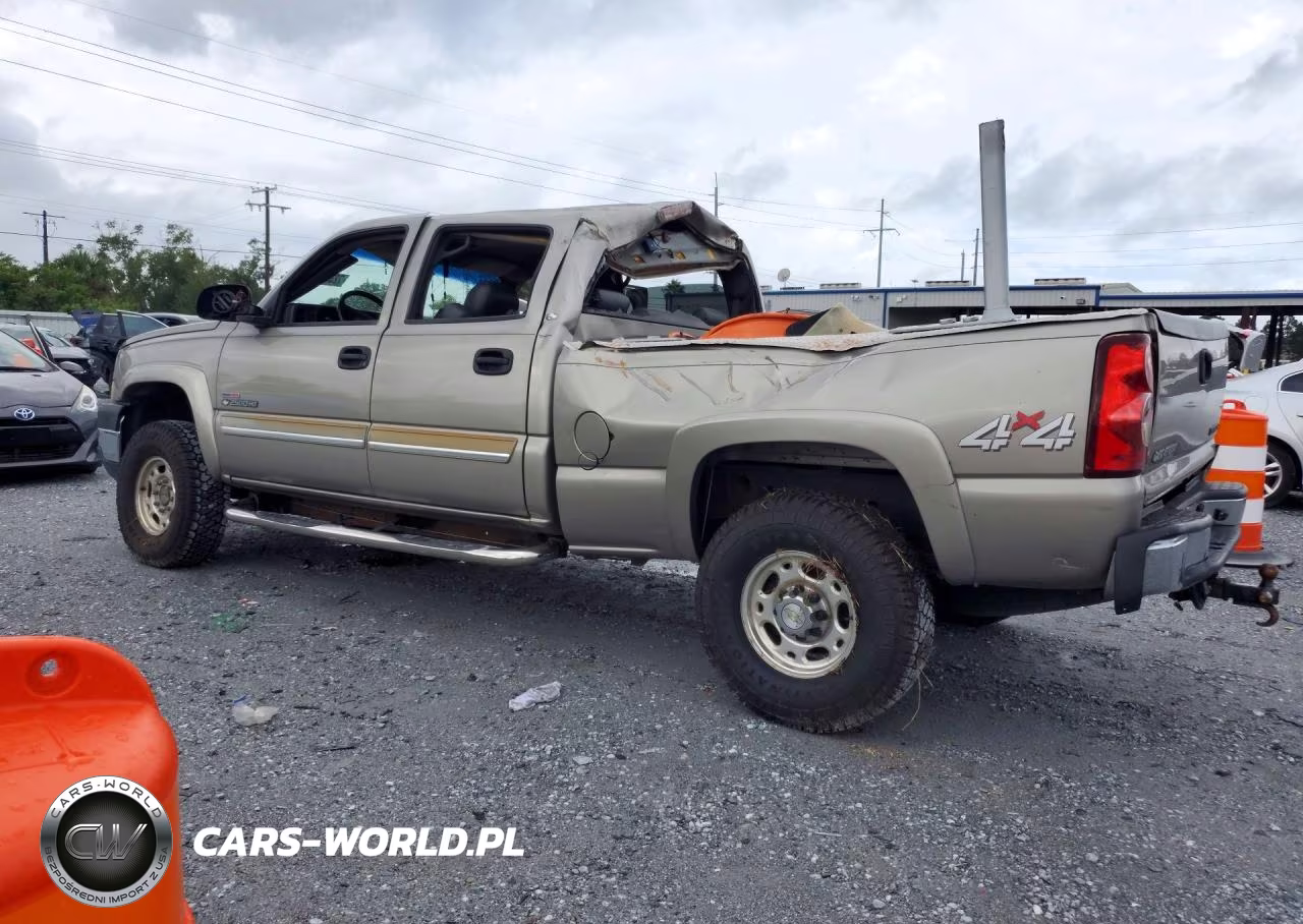 2003 Chevrolet Silverado K2500 Heavy Duty VIN:1GCHK23133F139926 - 2