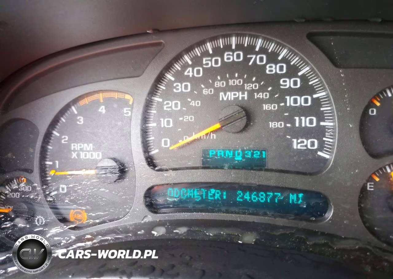 2003 Chevrolet Silverado K2500 Heavy Duty VIN:1GCHK23133F139926 - 9