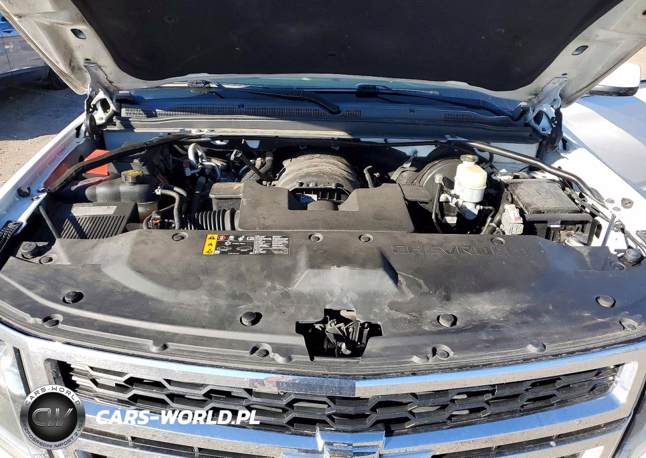 2018 Chevrolet Suburban K1500 Ls VIN:1GNSKGKC2JR402691 - 12