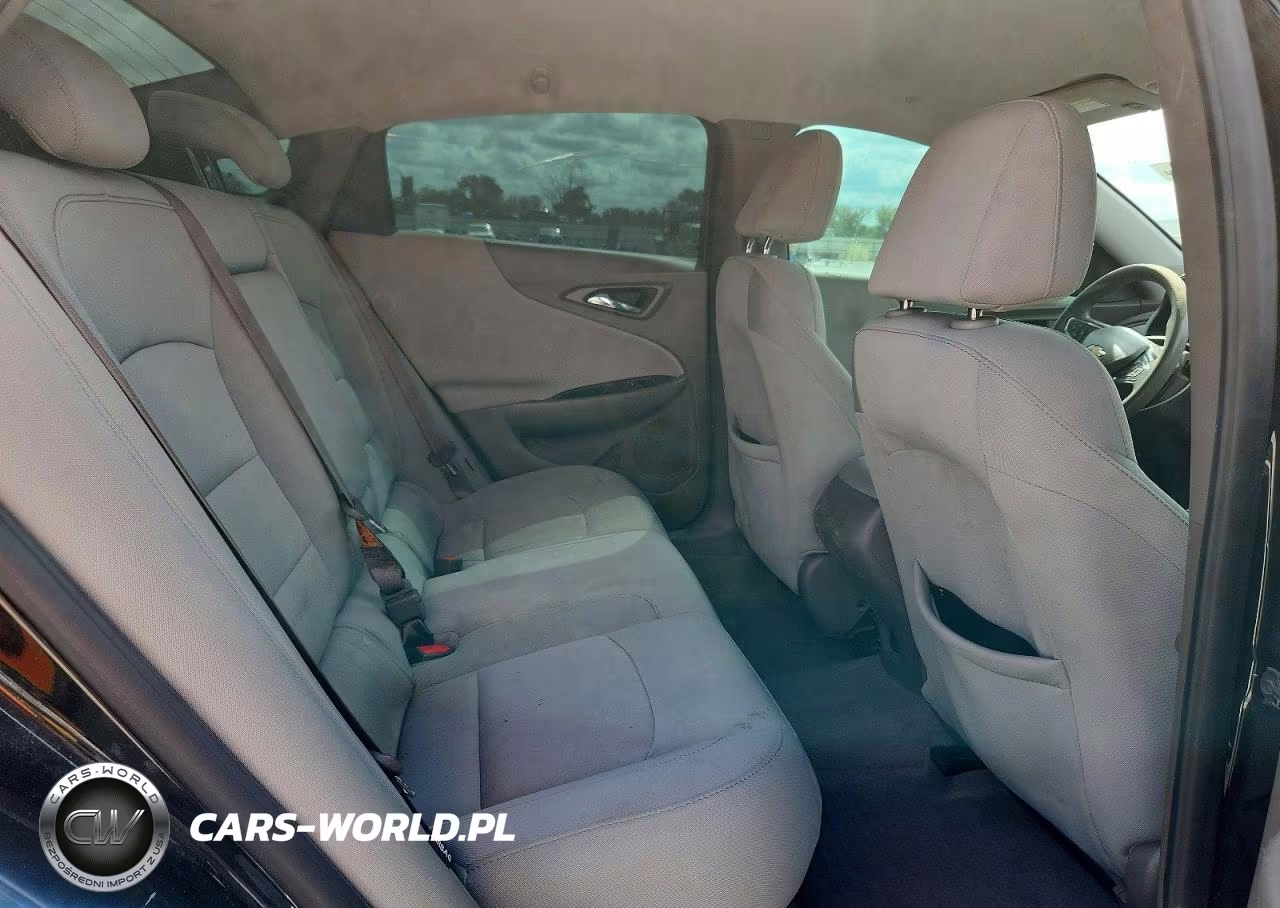 2018 Chevrolet Malibu Ls VIN:1G1ZB5ST4JF273701 - 10