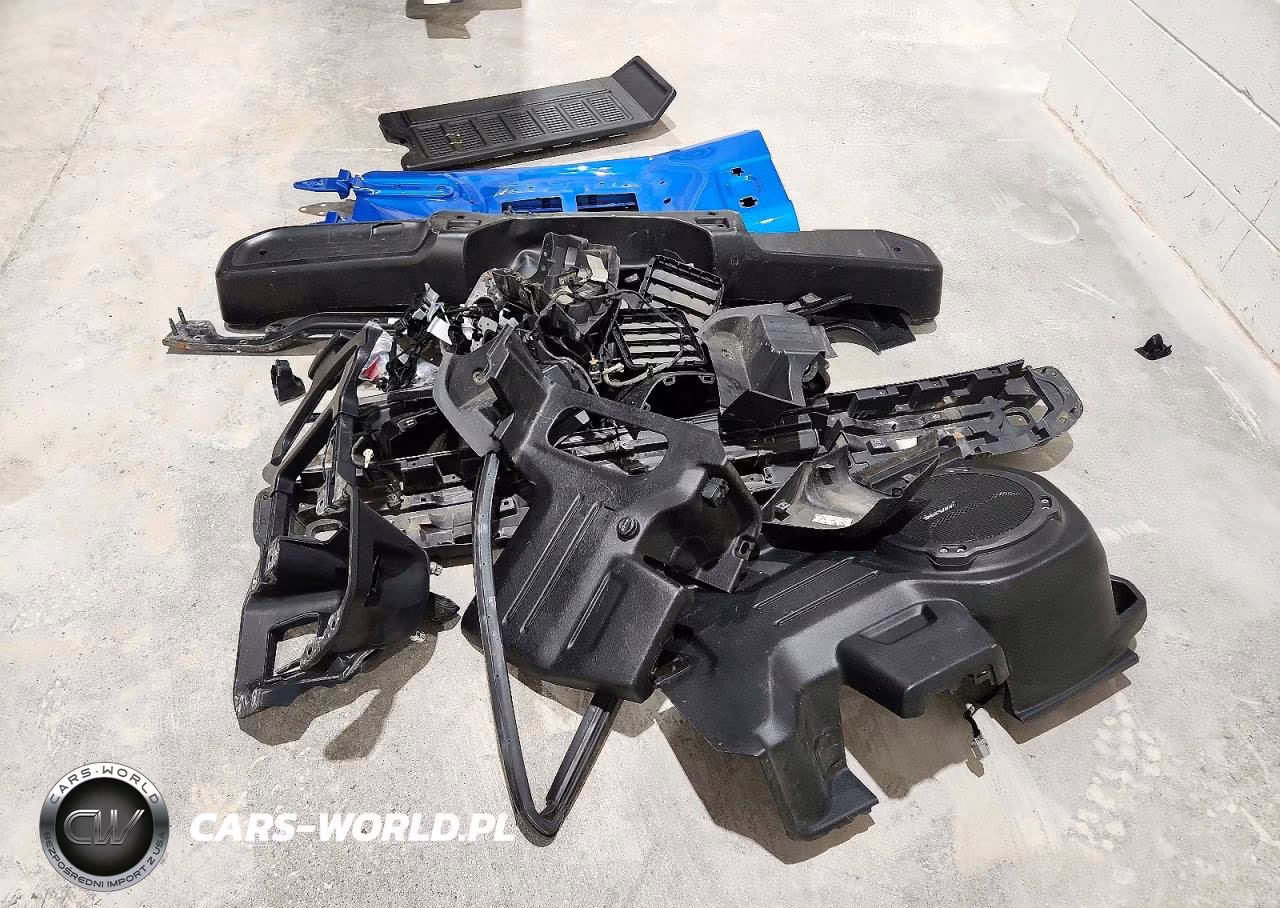 2021 Jeep Wrangler Unlimited Sahara VIN:1C4HJXEG9MW855376 - 12