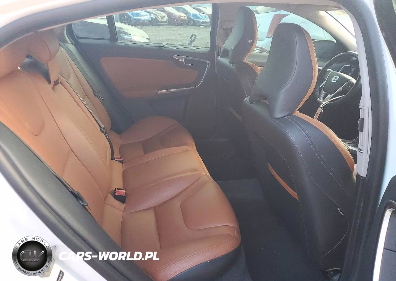 2016 Volvo S60 Premier VIN:LYV402FK4GB113677 - 10