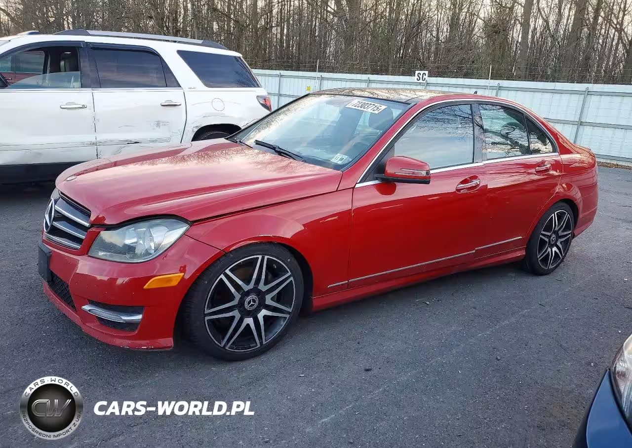 2013 Mercedes-Benz C 300 4Matic