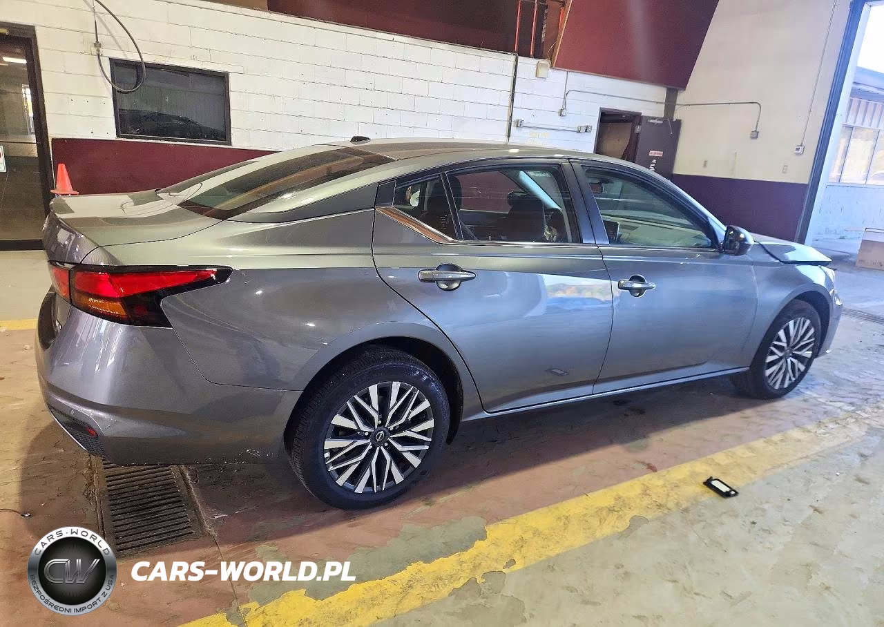 2026 Nissan Altima Sv VIN:1N4BL4DW9TN331047 - 3