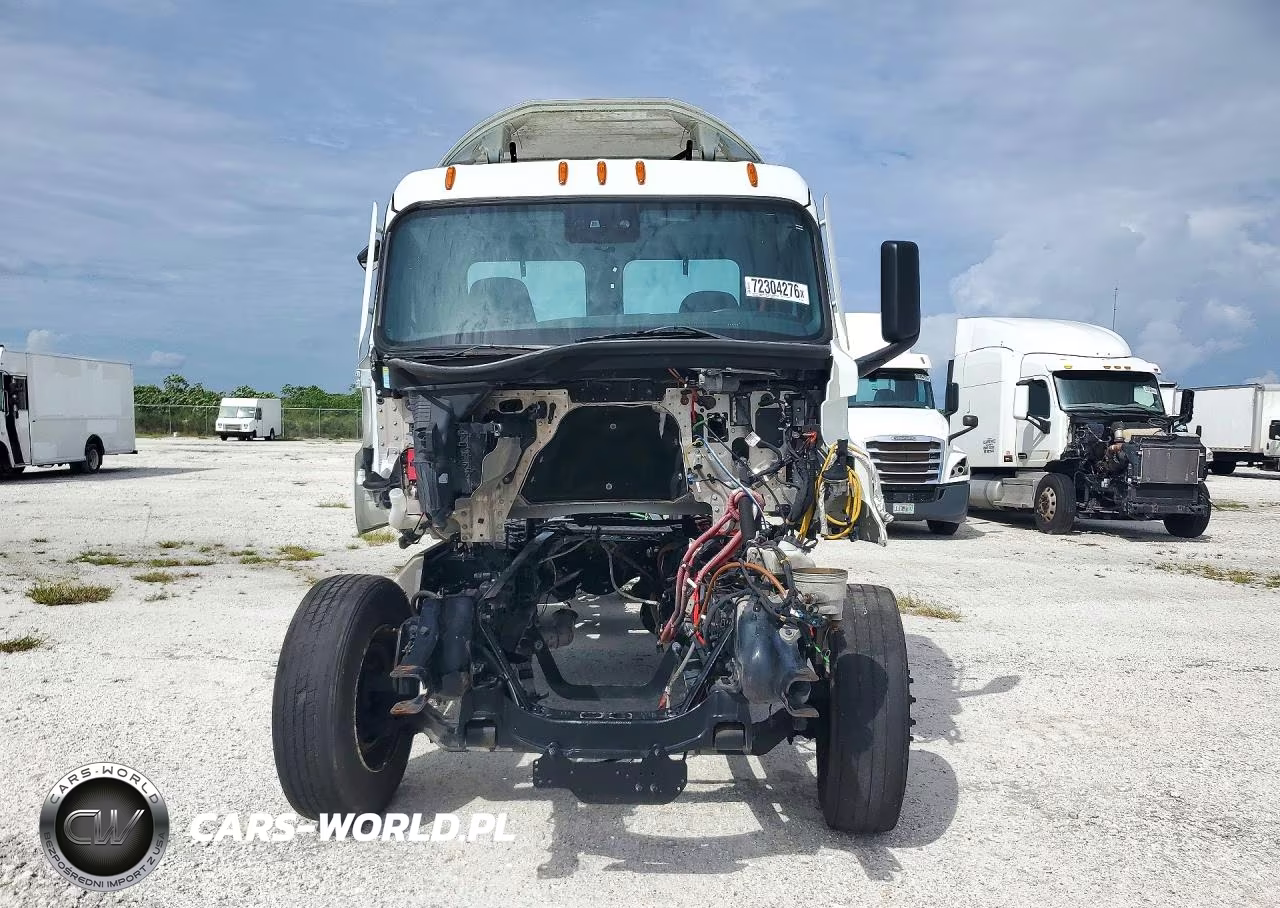 2024 Freightliner Cascadia 126" Day Cab Truck Cab And Chassis VIN:3AKJHLDV2RDUG5845 - 5