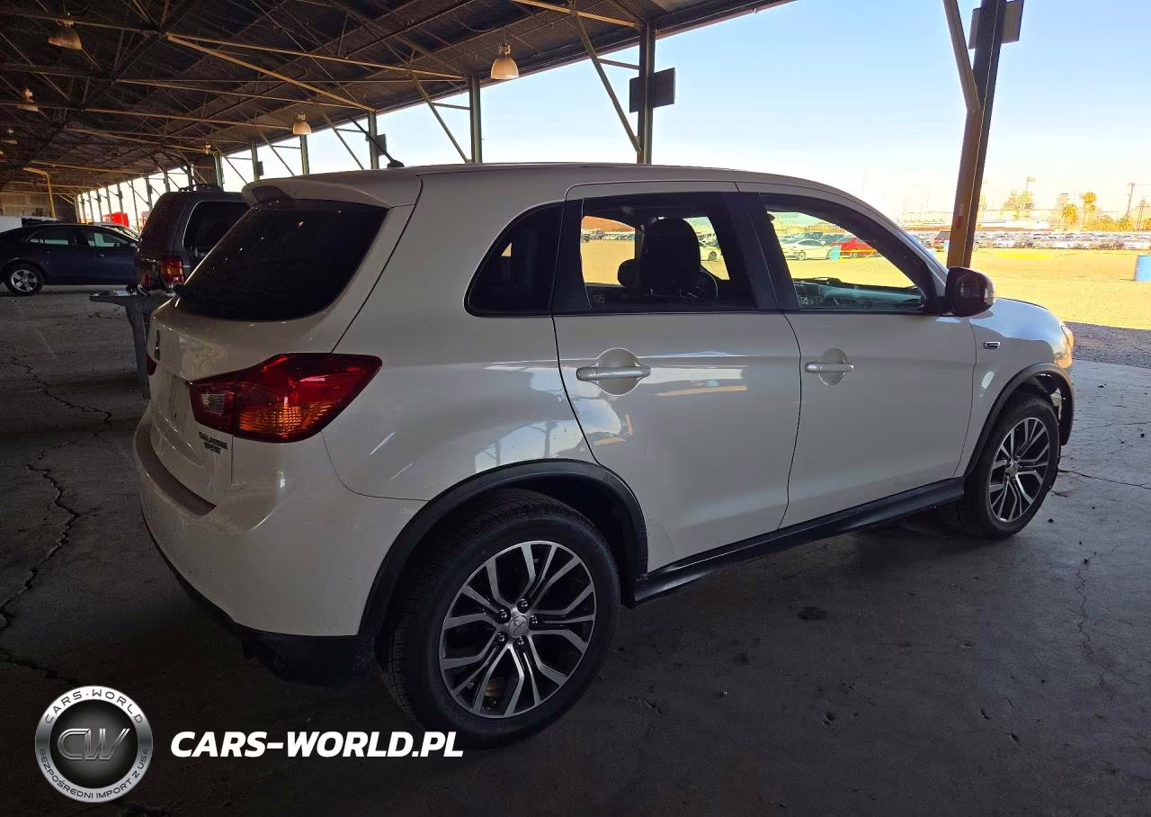 2016 Mitsubishi Outlander Sport Es VIN:JA4AP3AU2GZ027266 - 3
