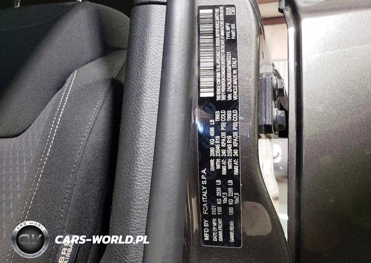 2021 Jeep Renegade Latitude VIN:ZACNJDBBXMPM65231 - 14