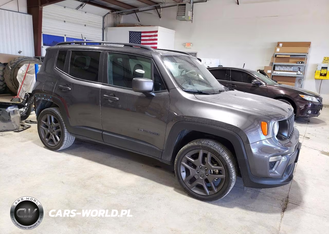 2021 Jeep Renegade Latitude VIN:ZACNJDBBXMPM65231 - 4