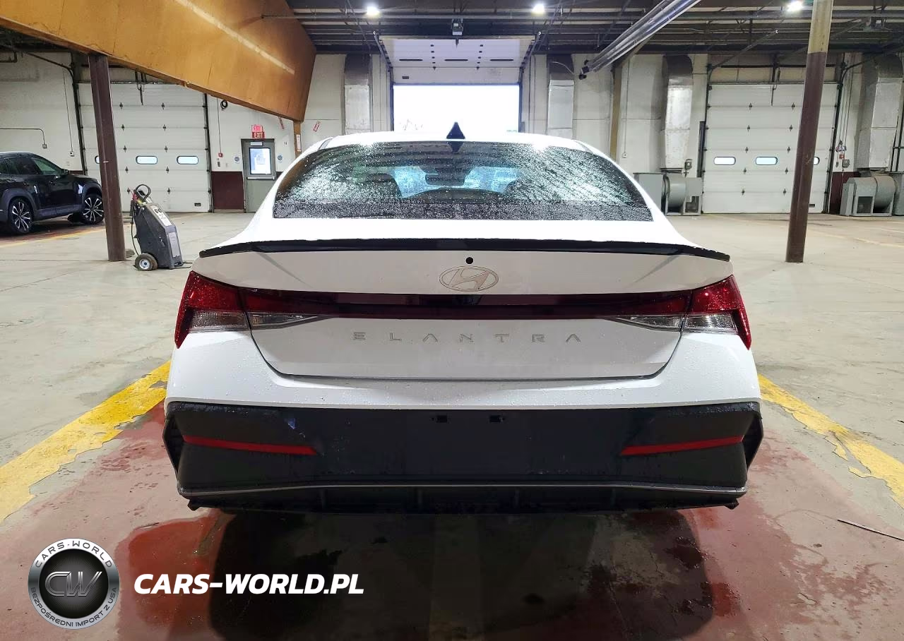 2026 Hyundai Elantra Sel Sport VIN:KMHLM4DG5TU234921 - 6