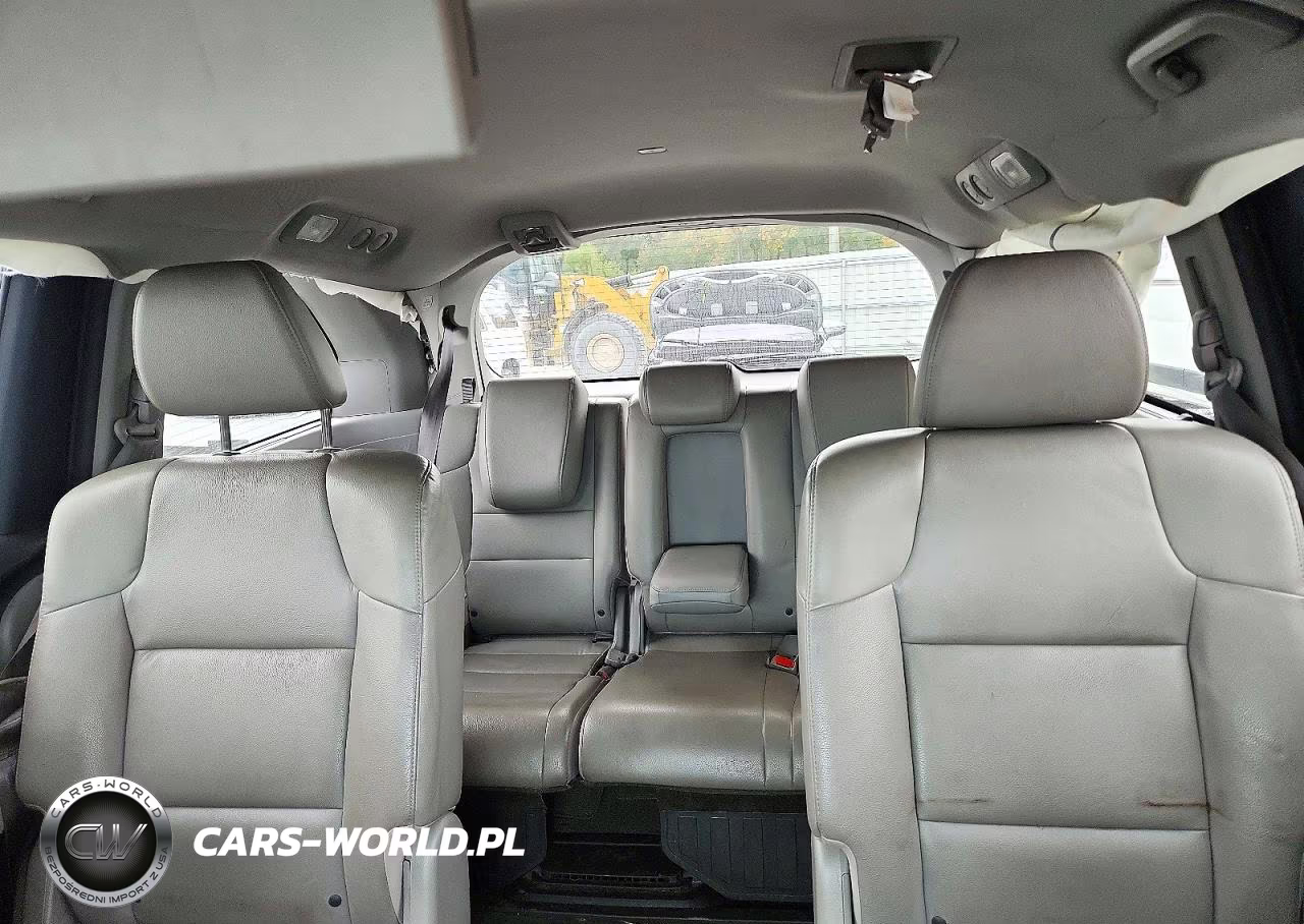 2014 Honda Odyssey Touring VIN:5FNRL5H93EB042850 - 10