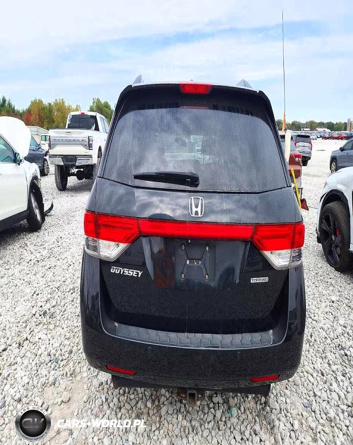 2014 Honda Odyssey Touring VIN:5FNRL5H93EB042850 - 6