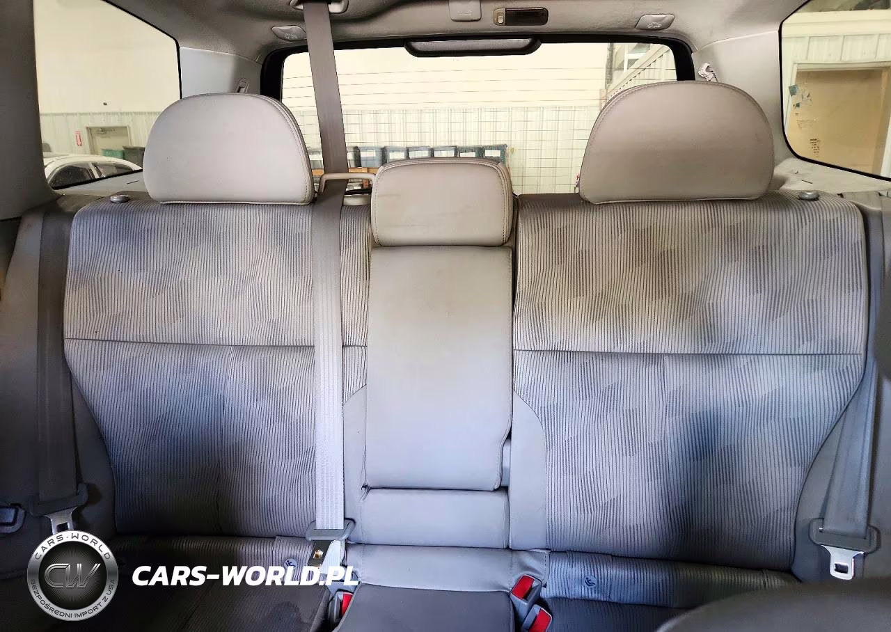 2010 Subaru Forester 2.5X Premium VIN:JF2SH6CC2AH915124 - 10