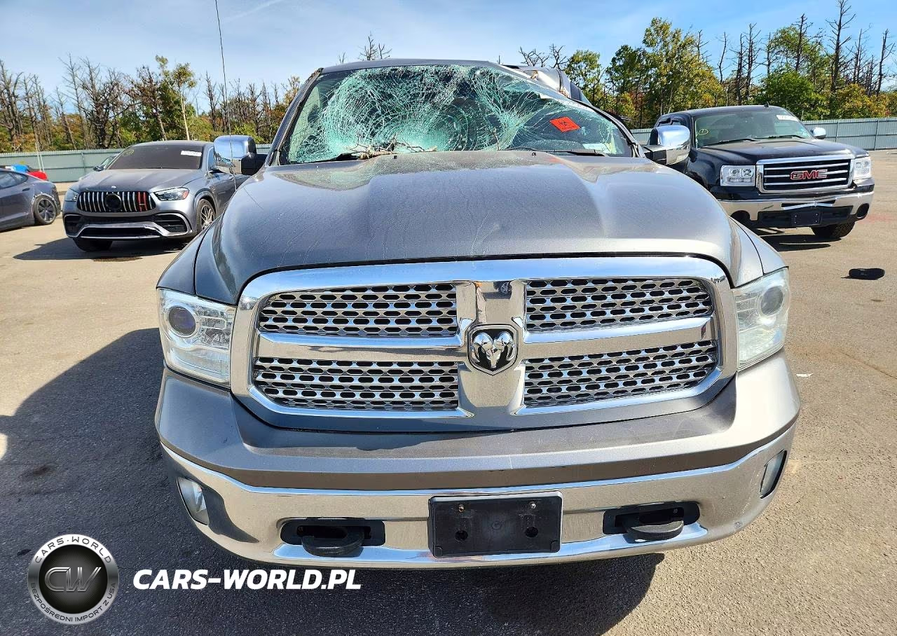 2013 Ram 1500 Laramie VIN:1C6RR7NT9DS703302 - 5