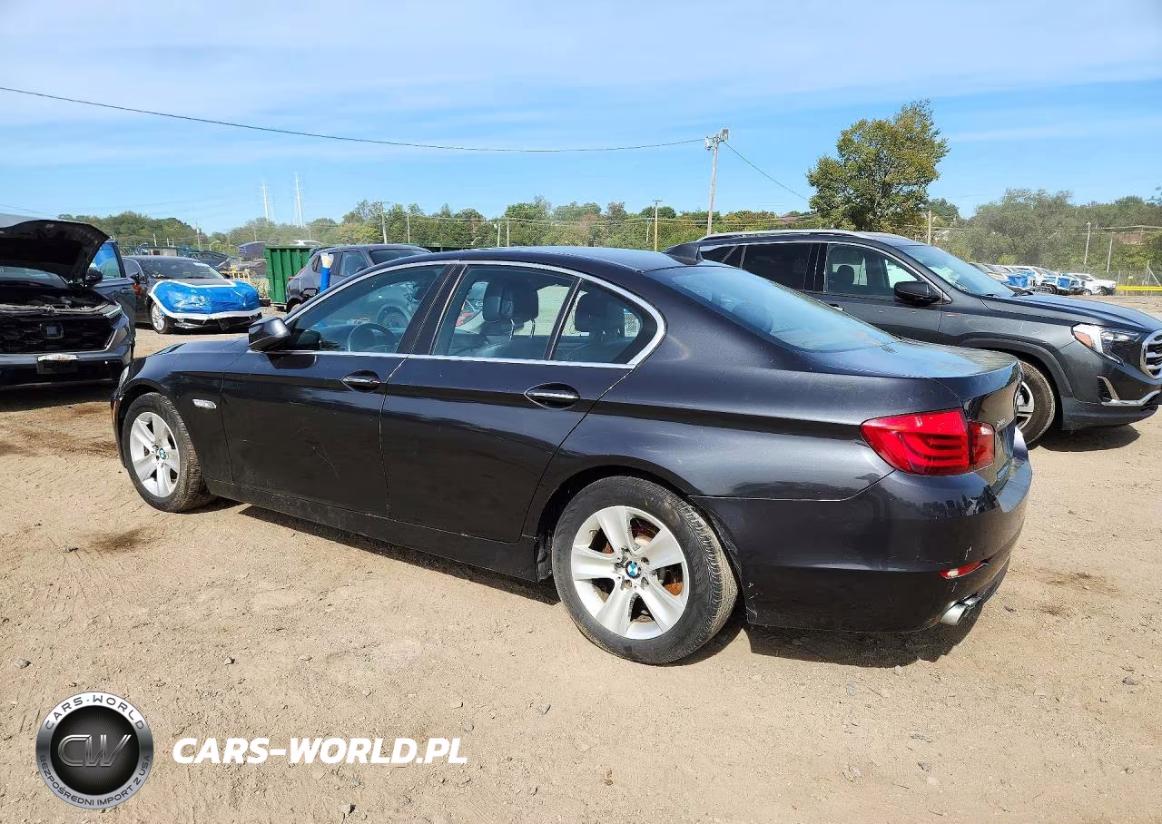 2013 BMW 528 Xi VIN:WBAXH5C55DD114793 - 2