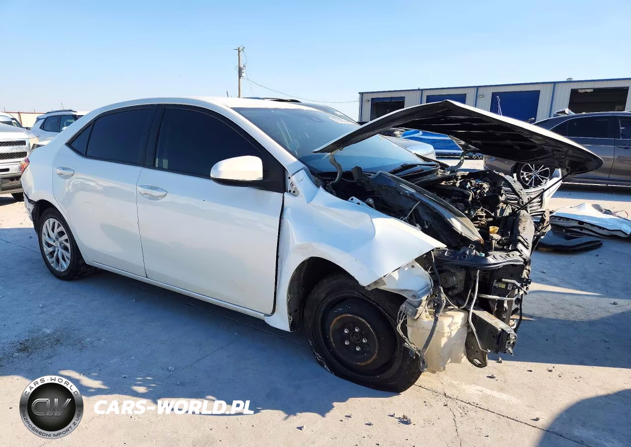 2019 Toyota Corolla Le VIN:5YFBURHE3KP861537 - 4