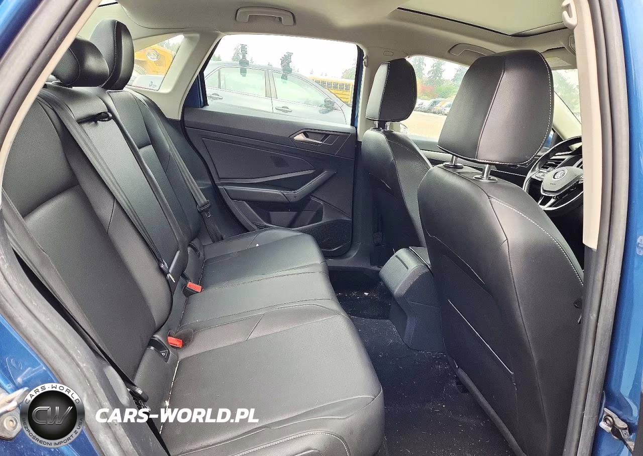 2019 Volkswagen Jetta S VIN:3VWC57BUXKM184335 - 10