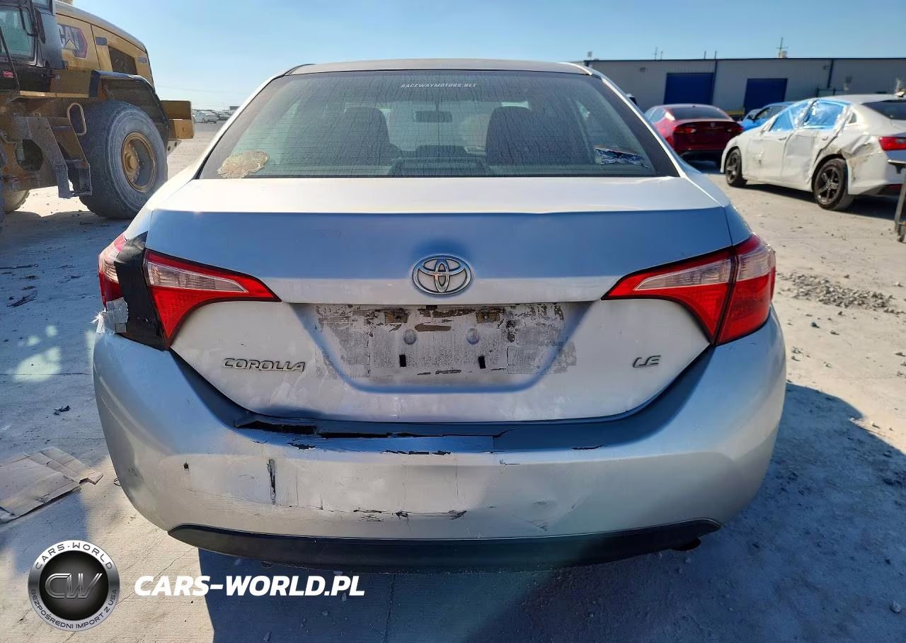 2019 Toyota Corolla Le VIN:5YFBURHE1KP941323 - 6