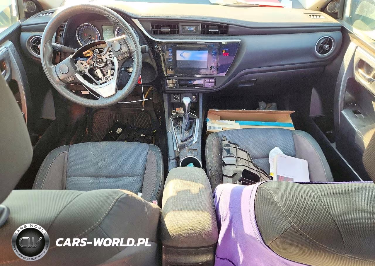 2019 Toyota Corolla Le VIN:5YFBURHE1KP941323 - 8