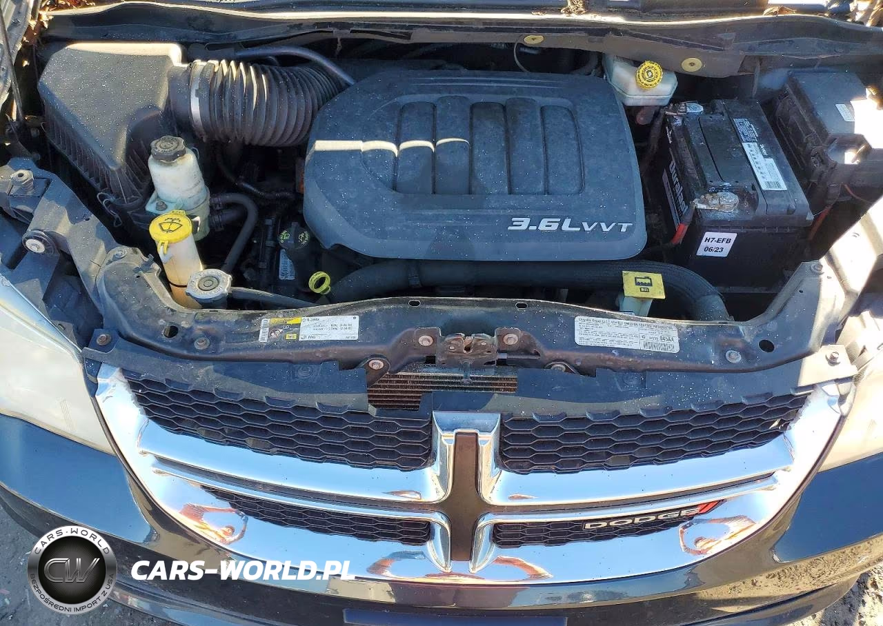 2013 Dodge Grand Caravan Crew VIN:2C4RDGDG3DR692293 - 12